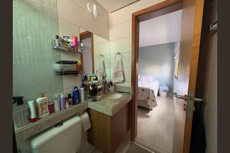 Apartamento para alugar com 76m², 3 quartos e 1 vaga