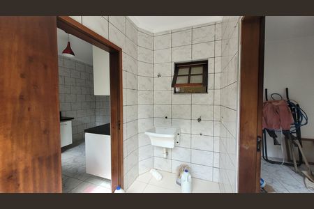 Casa de condomínio para alugar com 145m², 3 quartos e 2 vagas Casa de condomínio para alugar com 145m², 3 quartos e 2 vagasÁrea de Serviço