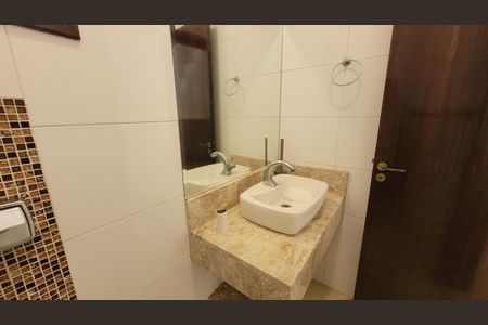 Casa de condomínio para alugar com 145m², 3 quartos e 2 vagas Casa de condomínio para alugar com 145m², 3 quartos e 2 vagasLavabo