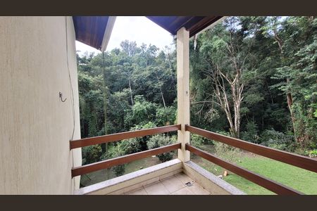 Casa de condomínio para alugar com 145m², 3 quartos e 2 vagas Casa de condomínio para alugar com 145m², 3 quartos e 2 vagasSuite 02 - Sacada