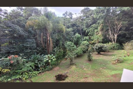 Casa de condomínio para alugar com 145m², 3 quartos e 2 vagas