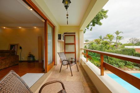 Casa à venda com 399m², 3 quartos e 4 vagas