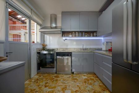 Casa à venda com 399m², 3 quartos e 4 vagas