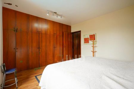 Casa à venda com 399m², 3 quartos e 4 vagas