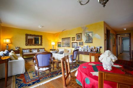 Apartamento à venda com 244m², 4 quartos e 3 vagas