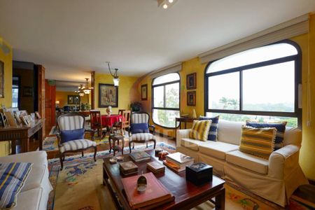 Apartamento à venda com 4 quartos, 244m² em Real Parque, São Paulo