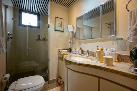 Apartamento à venda com 244m², 4 quartos e 3 vagas