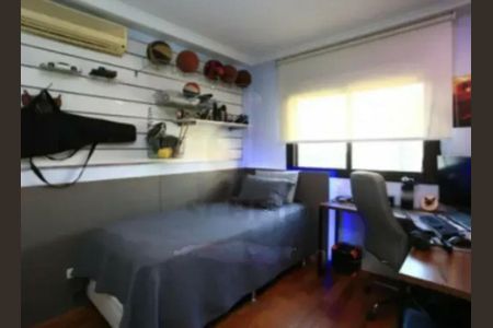 Apartamento à venda com 3 quartos, 220m² em Vila Suzana, São Paulo