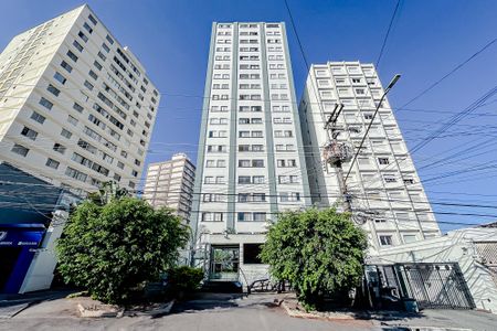 Apartamento para alugar com 57m², 2 quartos e 1 vagaFachada e portaria