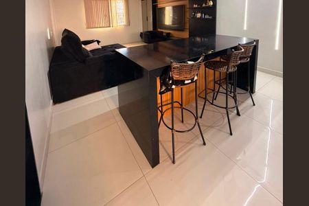 Casa para alugar com 4 quartos, 80m² em Jardim Alvorada, Nova Iguaçu
