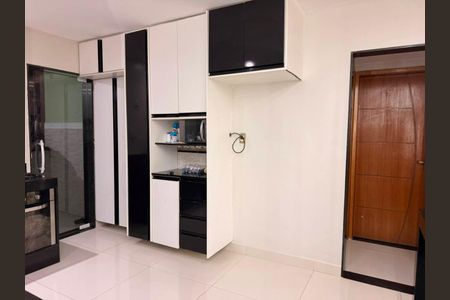 Casa para alugar com 4 quartos, 80m² em Jardim Alvorada, Nova Iguaçu