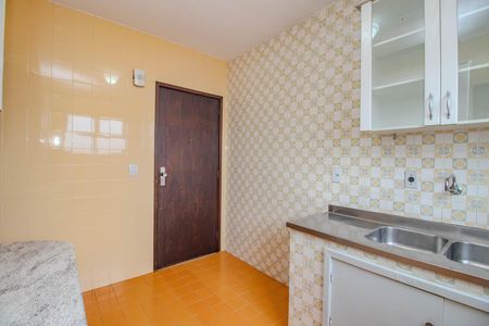 Cozinha de apartamento à venda com 2 quartos, 100m² em Independência, Porto Alegre