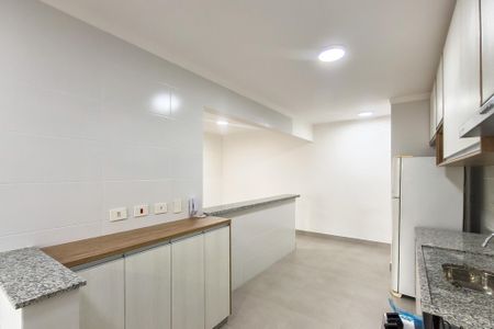 Apartamento para alugar com 93m², 2 quartos e 2 vagasCozinha 