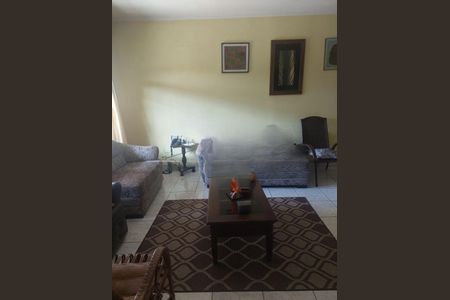 Casa à venda com 3 quartos, 150m² em Rio Bonito, São Paulo