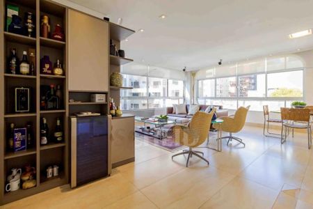 Apartamento à venda com 150m², 2 quartos e 1 vaga