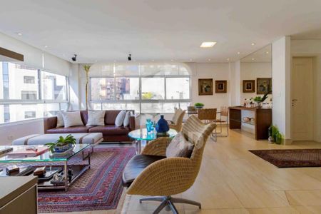 Apartamento à venda com 150m², 2 quartos e 1 vaga