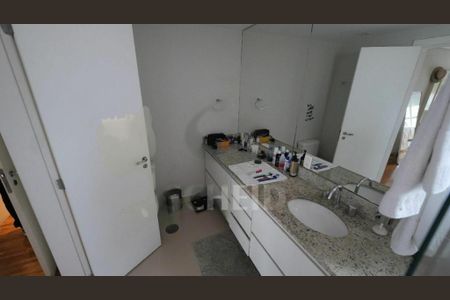 Apartamento à venda com 210m², 4 quartos e 3 vagas