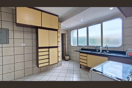 Apartamento para alugar com 112m², 3 quartos e 1 vaga Apartamento para alugar com 112m², 3 quartos e 1 vagaCozinha