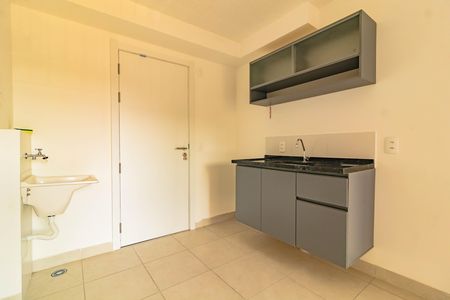 Apartamento para alugar com 1 quarto, 27m² em Jardim Itacolomi, São Paulo