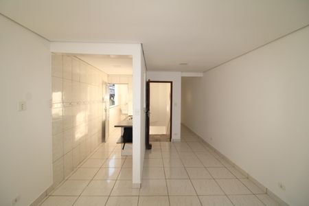 Casa para alugar com 60m², 1 quarto e sem vagaSala / Cozinha