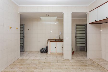 Cozinha de casa à venda com 2 quartos, 150m² em Jardim Vergueiro, São Paulo