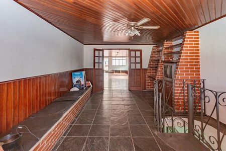 Casa à venda com 150m², 2 quartos e 2 vagas Casa à venda com 150m², 2 quartos e 2 vagasÁrea comum - Salão de festas