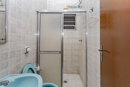 Casa à venda com 150m², 2 quartos e 2 vagas Casa à venda com 150m², 2 quartos e 2 vagasBanheiro Social