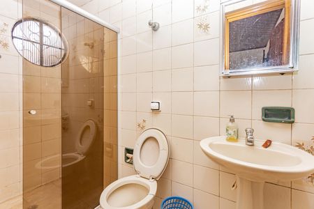 Casa à venda com 150m², 2 quartos e 2 vagas Casa à venda com 150m², 2 quartos e 2 vagasÁrea comum - Salão de festas