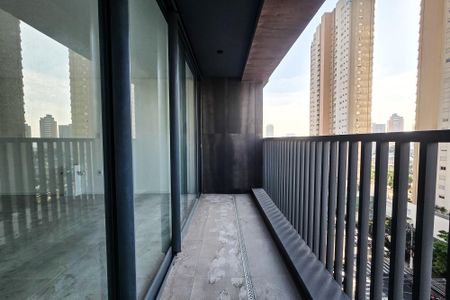 Varanda de kitnet/studio à venda com 1 quarto, 31m² em Tatuape, São Paulo