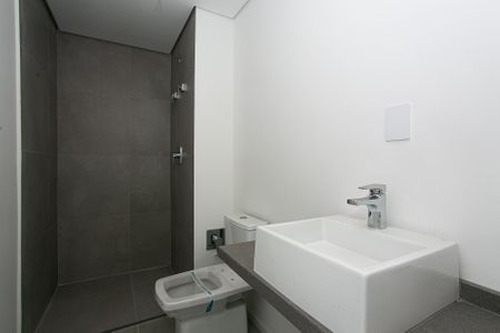 Banheiro de kitnet/studio à venda com 1 quarto, 31m² em Tatuape, São Paulo