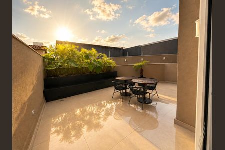 Apartamento para alugar com 70m², 2 quartos e 2 vagasÁrea comum