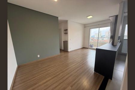Sala de apartamento para alugar com 2 quartos, 70m² em Jardim Brasil, Campinas