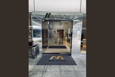 Apartamento à venda com 41m², 1 quarto e 1 vaga Apartamento à venda com 41m², 1 quarto e 1 vagaFachada