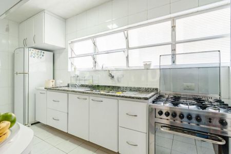 Apartamento à venda com 124m², 3 quartos e 1 vaga
