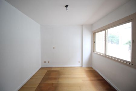Apartamento à venda com 96m², 2 quartos e 2 vagasSuíte 1