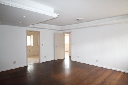 Apartamento à venda com 96m², 2 quartos e 2 vagasSala 