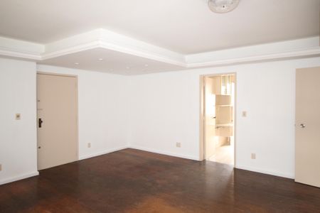 Apartamento à venda com 96m², 2 quartos e 2 vagasSala 