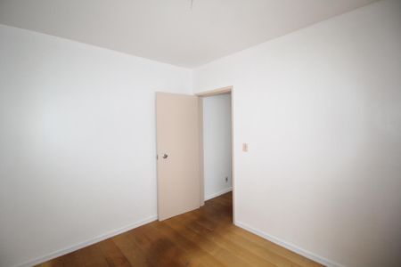 Apartamento à venda com 96m², 2 quartos e 2 vagasQuarto 1