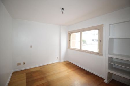 Apartamento à venda com 96m², 2 quartos e 2 vagasSuíte 1