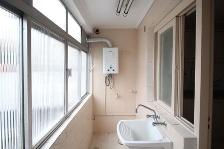 Apartamento à venda com 96m², 2 quartos e 2 vagasÁrea de Serviço