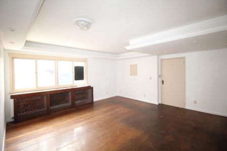 Apartamento à venda com 96m², 2 quartos e 2 vagasSala 