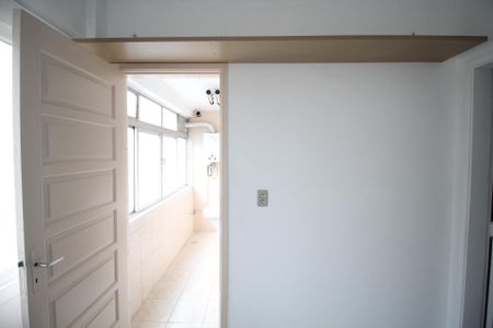 Apartamento à venda com 96m², 2 quartos e 2 vagasQuarto de Serviço