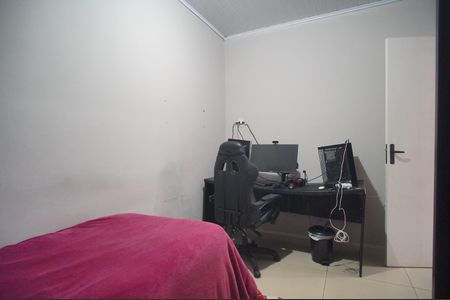 Casa à venda com 100m², 3 quartos e 2 vagasQuarto 1