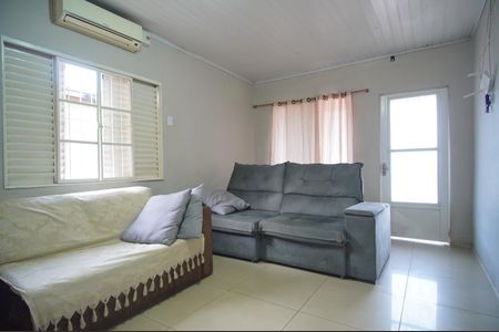 Sala de casa à venda com 3 quartos, 100m² em Rio dos Sinos, São Leopoldo