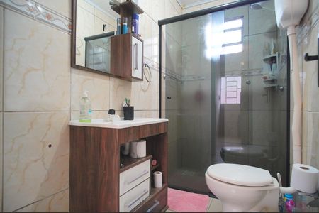 Casa à venda com 100m², 3 quartos e 2 vagasBanheiro
