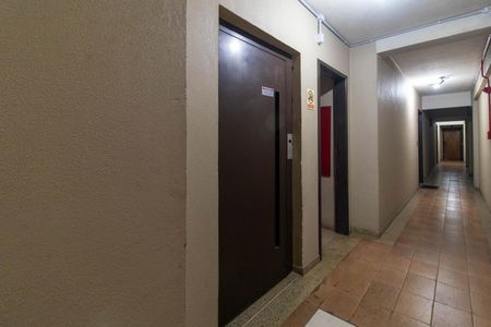 Apartamento para alugar com 47m², 1 quarto e 1 vaga Apartamento para alugar com 47m², 1 quarto e 1 vagaElevador