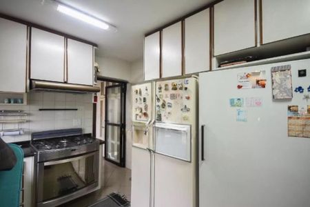 Apartamento à venda com 132m², 3 quartos e 3 vagas