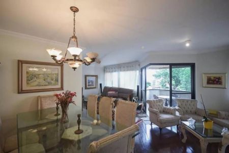 Apartamento à venda com 132m², 3 quartos e 3 vagas
