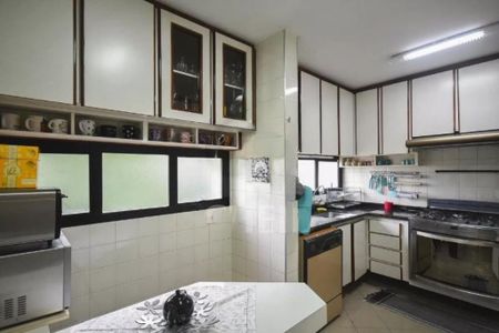 Apartamento à venda com 132m², 3 quartos e 3 vagas