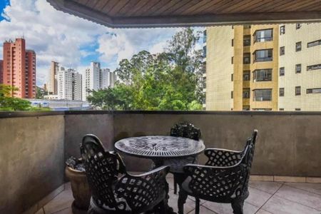 Apartamento à venda com 132m², 3 quartos e 3 vagas